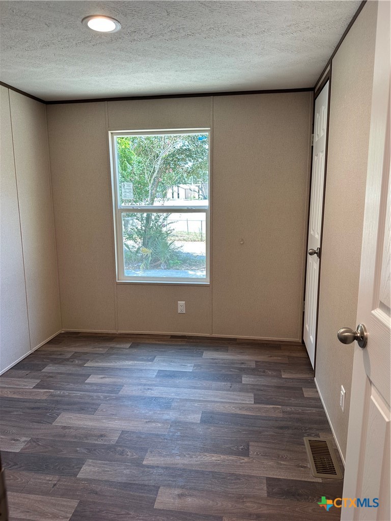 717 Blyth Road Property Photo 11