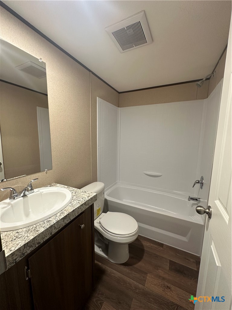 717 Blyth Road Property Photo 14
