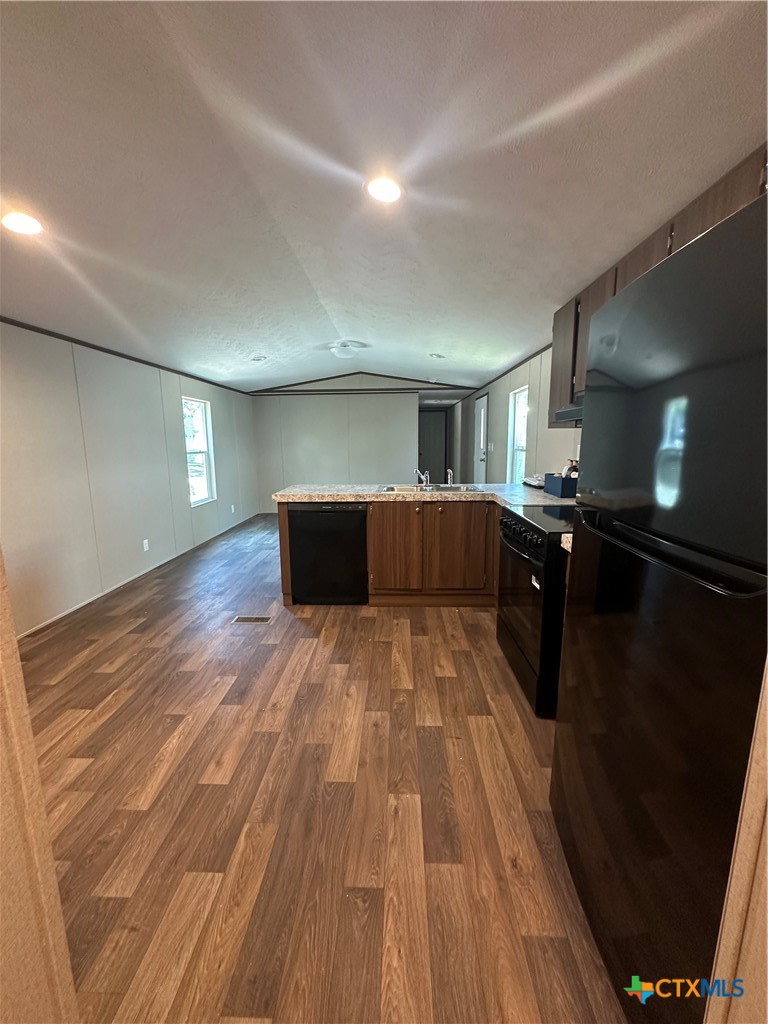 717 Blyth Road Property Photo 15