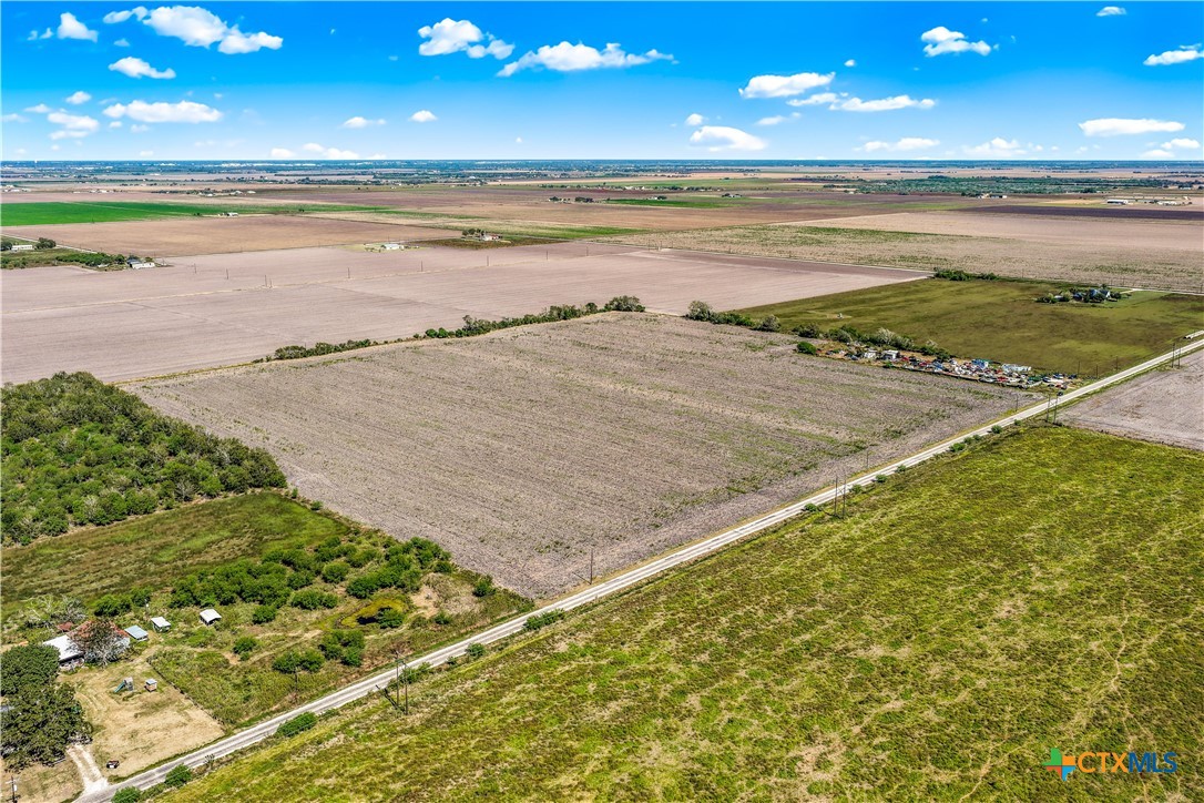 1880 Bayer Road Property Photo 3