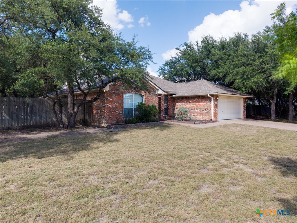 812 Taylor Creek Road Property Photo 5