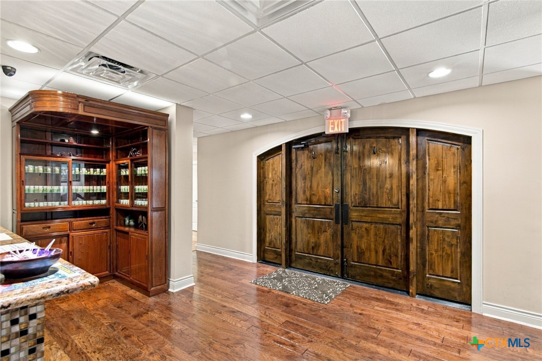 3602 Navarro Property Photo 2