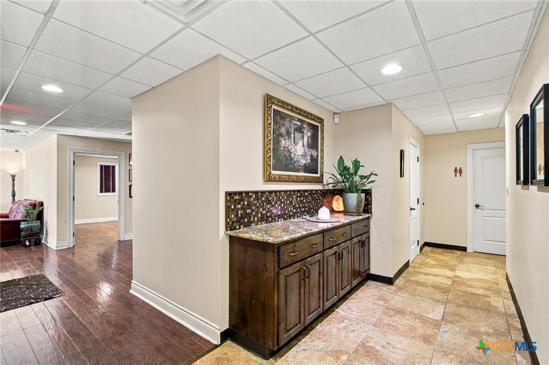 3602 Navarro Property Photo 5