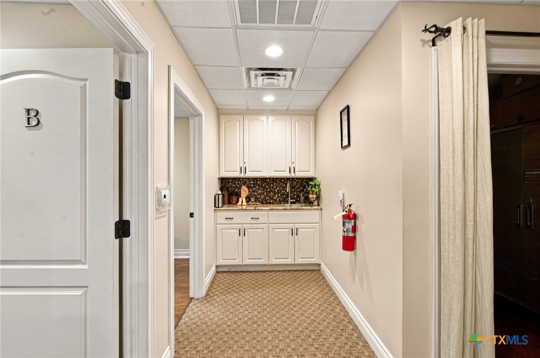 3602 Navarro Property Photo 6