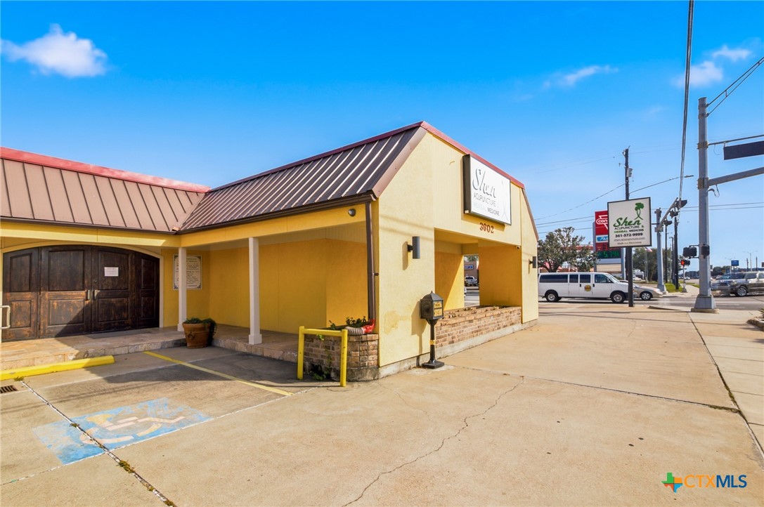 3602 Navarro Property Photo 24
