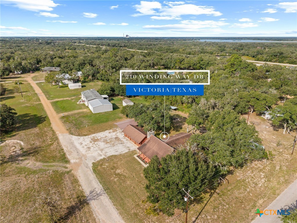 210 Winding Way Drive Property Photo 2