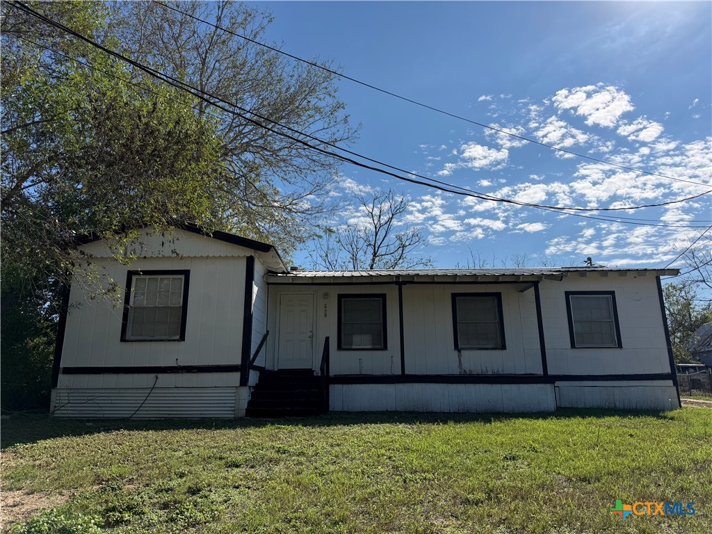 4007 Bluebonnet Street Property Photo 1