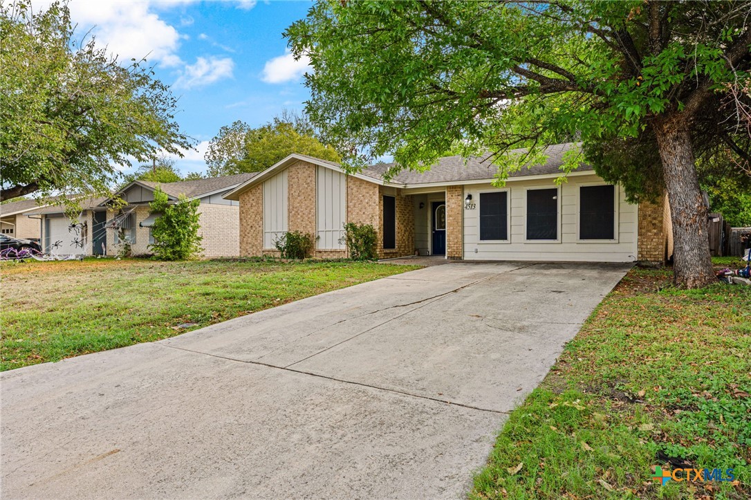 4513 Calle Olmo Property Photo 1
