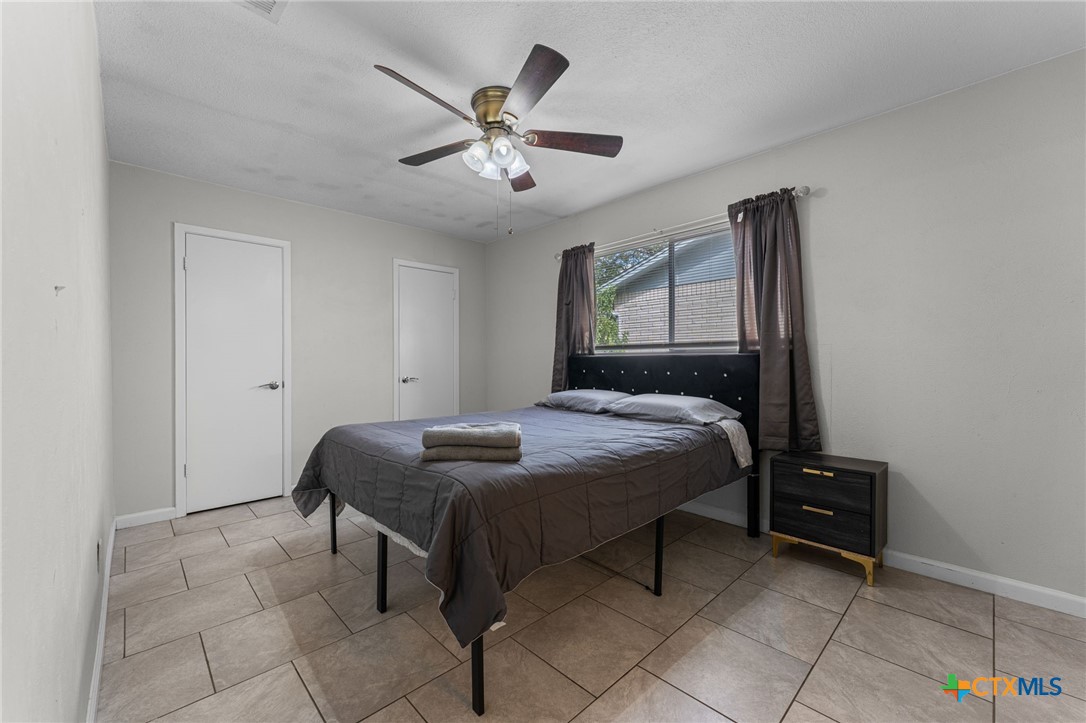 4513 Calle Olmo Property Photo 12
