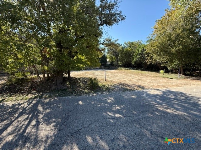 1218 Southridge Property Photo 2