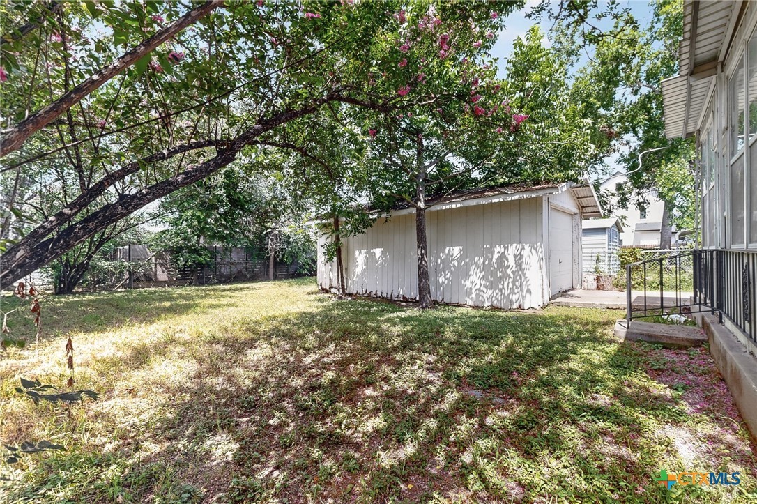 4703 Leslie Avenue Property Photo 30