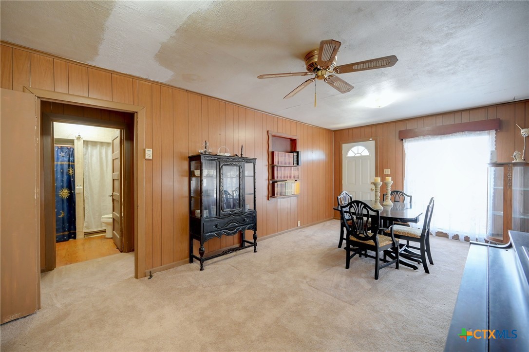 1631 E Fannin Street Property Photo 4