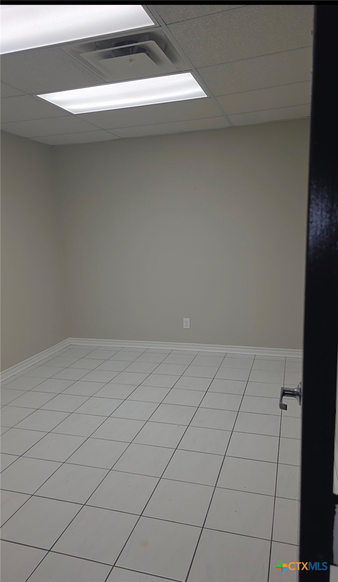 4405 Lilac Lane Property Photo 4