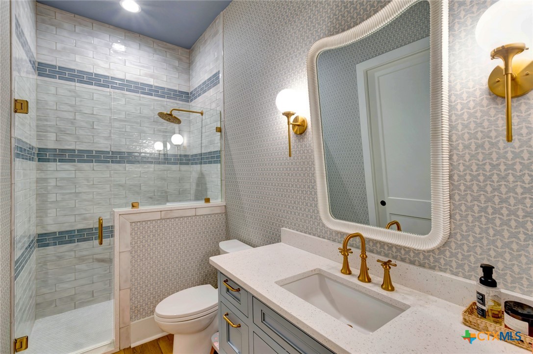 425 Sendera Loop Property Photo 26