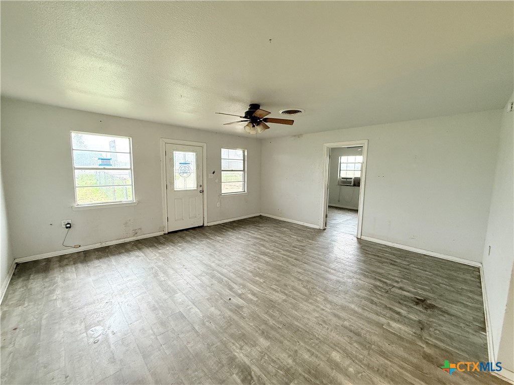 598 Us Hwy 84 W Property Photo 2