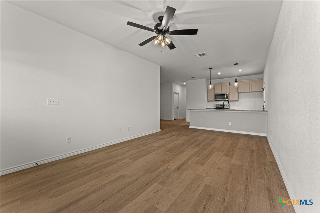 202 Dolphin Drive Property Photo 9