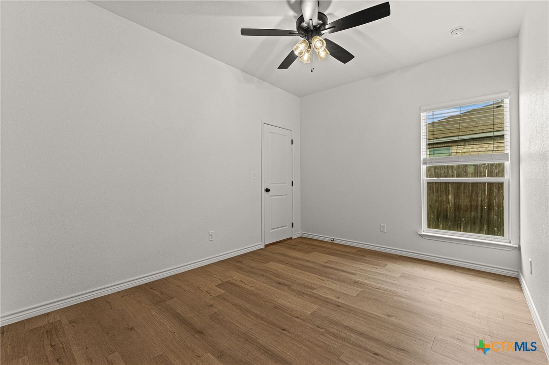 202 Dolphin Drive Property Photo 29