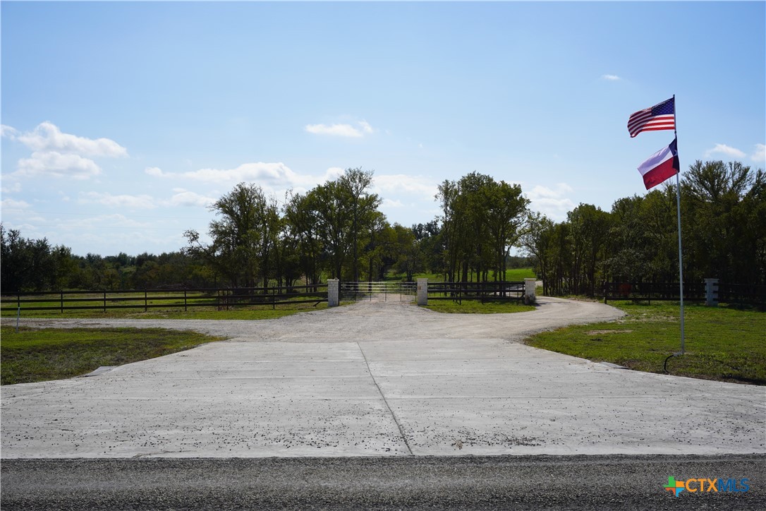 Tract 3 Sh-236 Property Photo 9