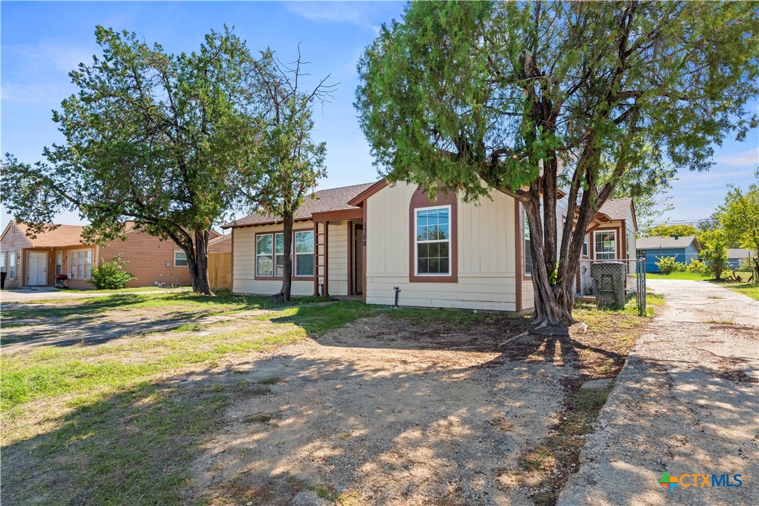 1308 Terrace Drive Property Photo 2