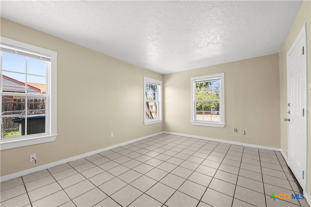 1308 Terrace Drive Property Photo 6