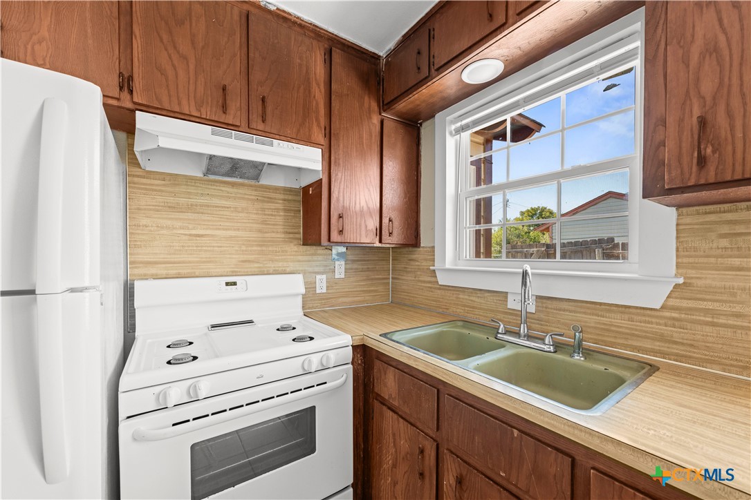 1308 Terrace Drive Property Photo 8