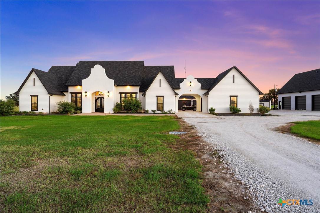 124 Private Road 3666 Property Photo 1