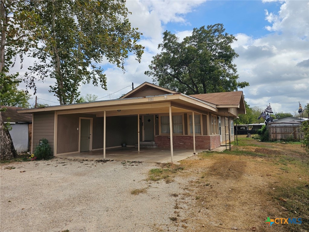 3081 S State Highway 123 Property Photo 1