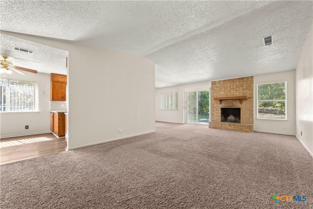 3207 Bermuda Drive Property Photo 3