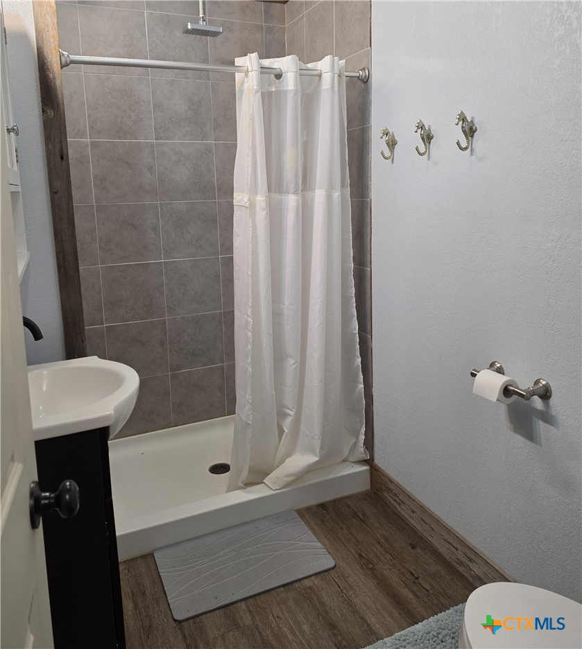 405-411 W St Louis Avenue Property Photo 12