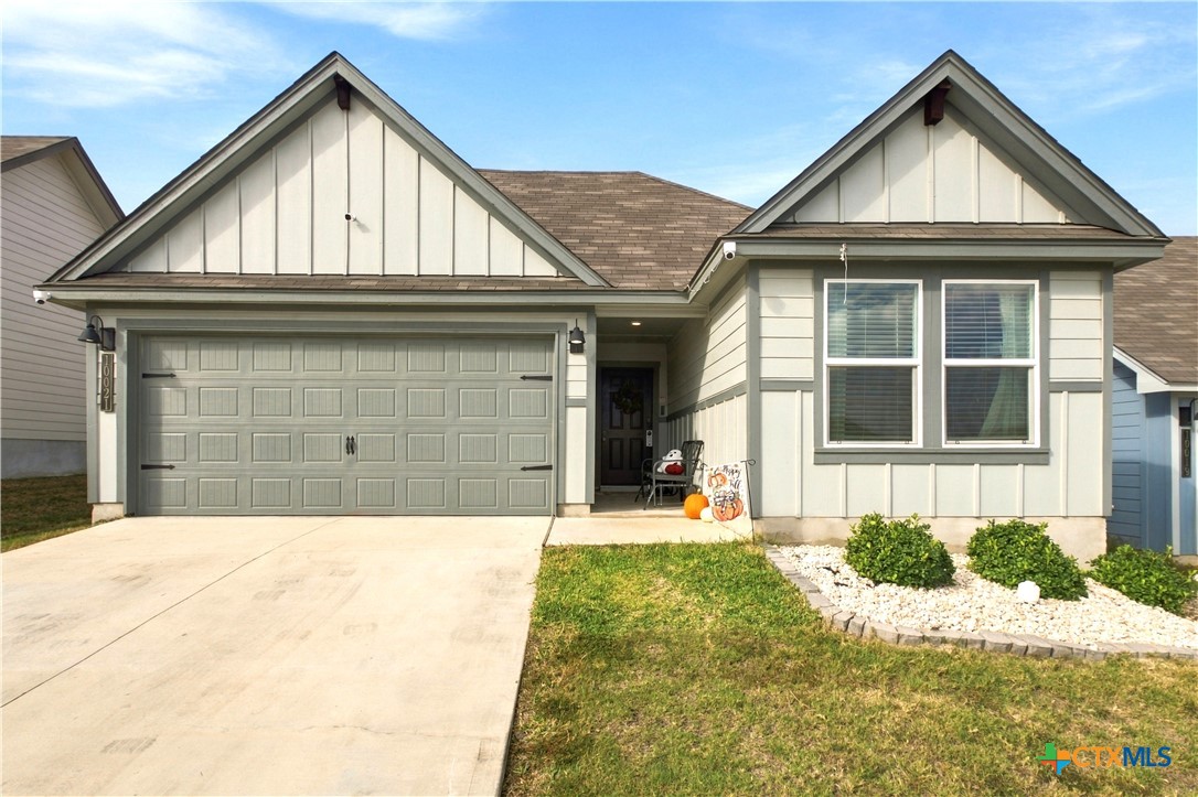 10021 Avendesora Road Property Photo 1
