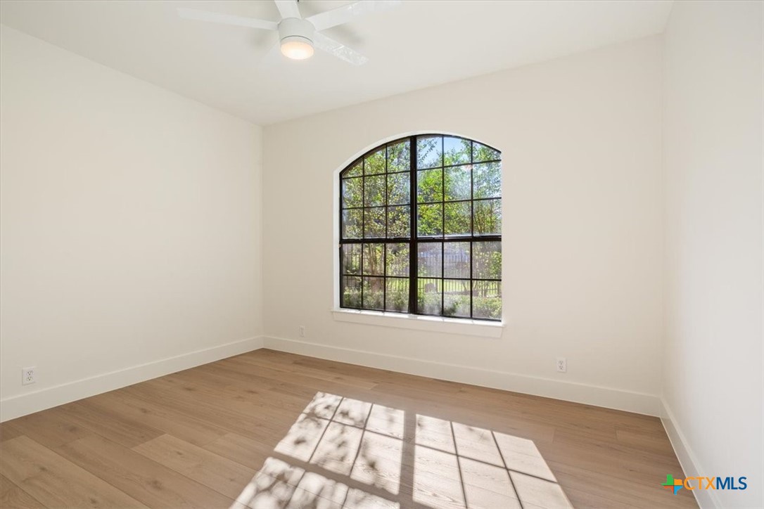 5612 Bonnell Vista Street Property Photo 20