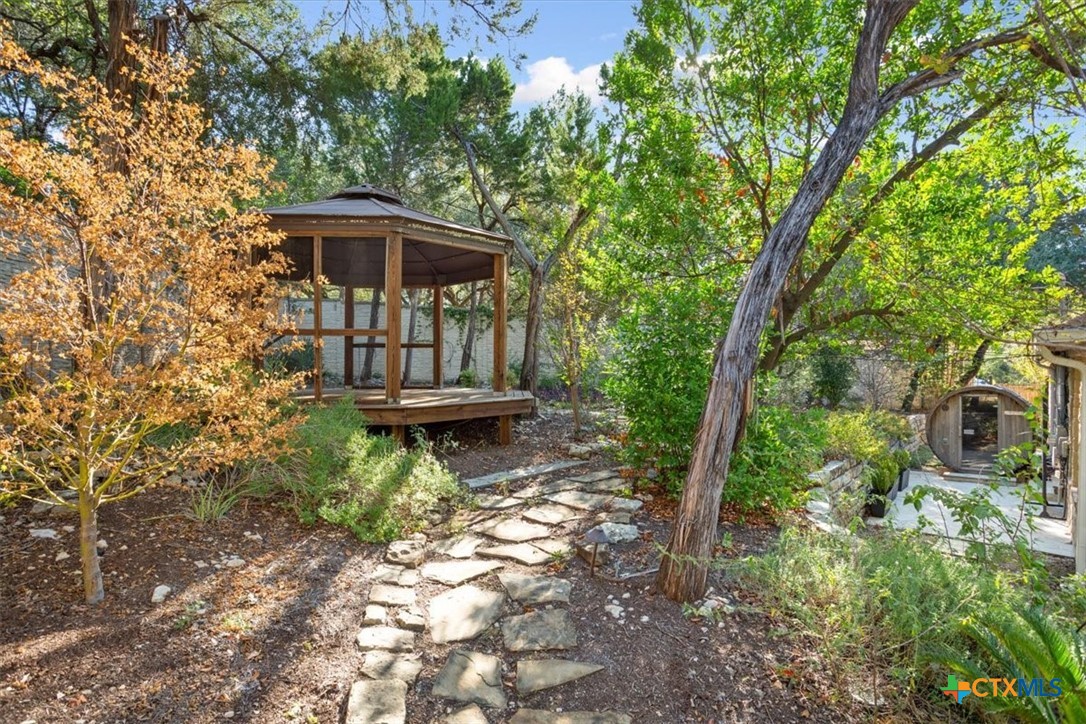 5612 Bonnell Vista Street Property Photo 31