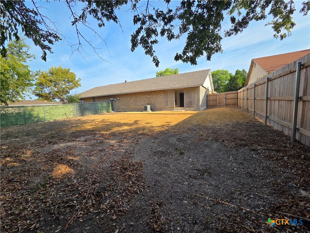 1709 Forest Trail Property Photo 20