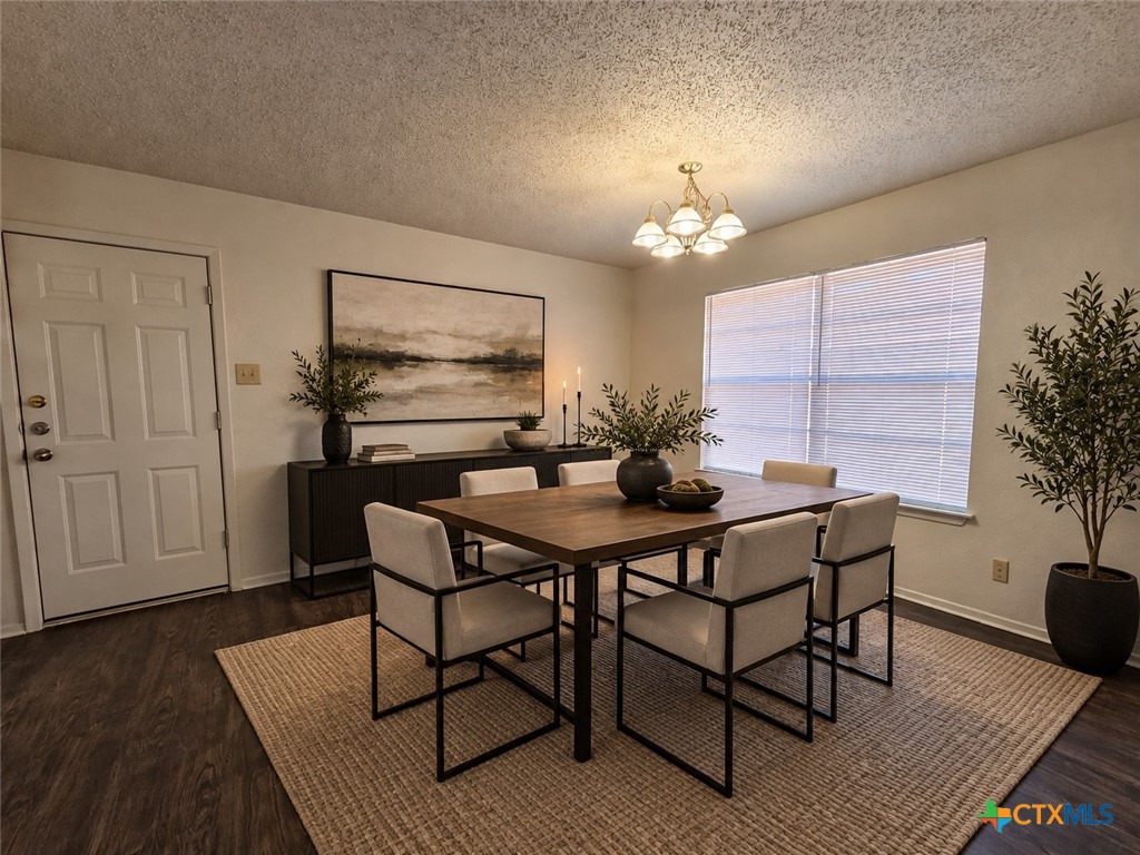 1810 Azalea Drive Property Photo 8