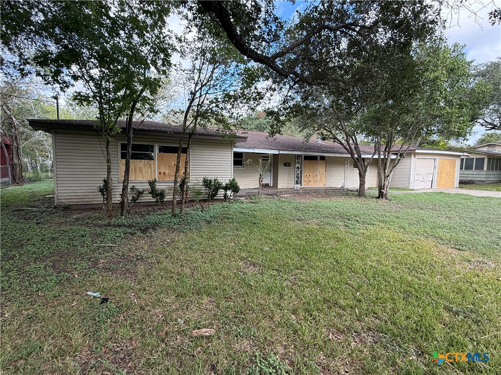 505 Avenue E Property Photo 1