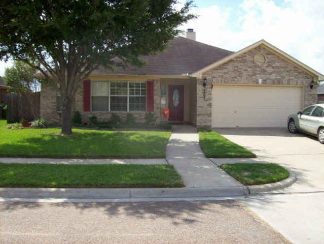 207 Deer Chase Property Photo 1