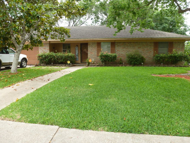 106 Tanglewood Property Photo 1