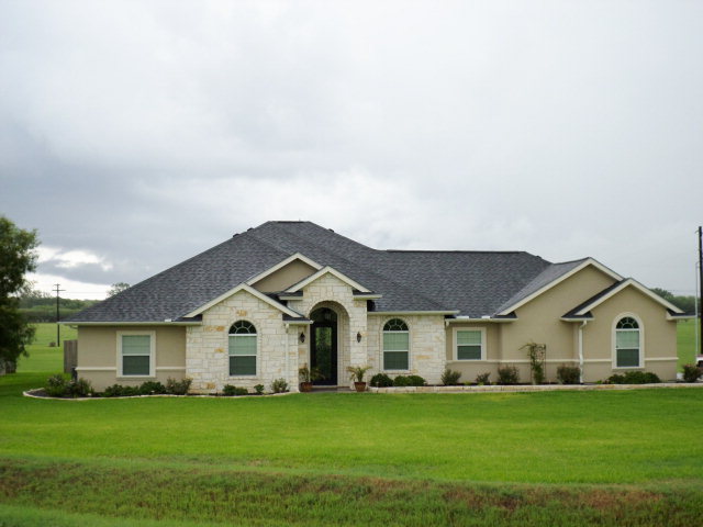 522 Champlain Property Photo 1