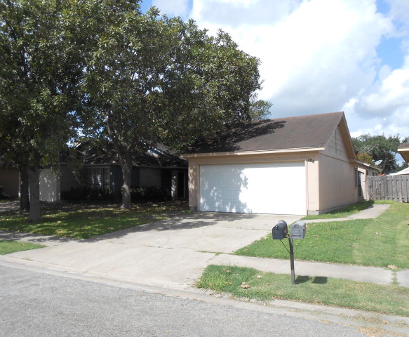 104 Marimba Court Property Photo 1