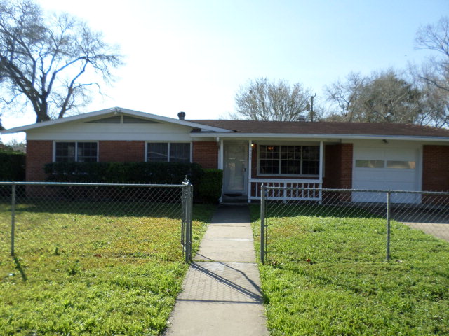 1709 Rosebud Property Photo 1