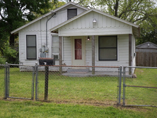 1607 Constitution Property Photo 1