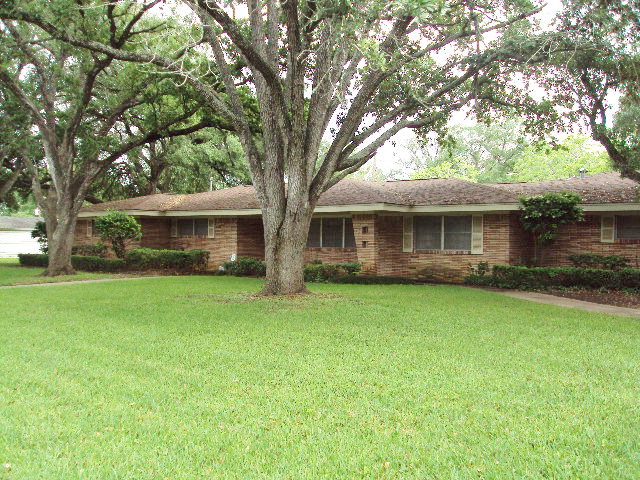 1528 Donovan Street Property Photo 1