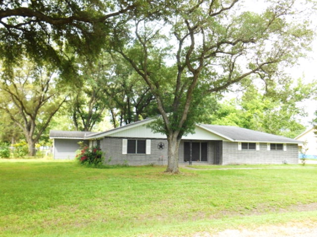 118 Gottfried Property Photo 1