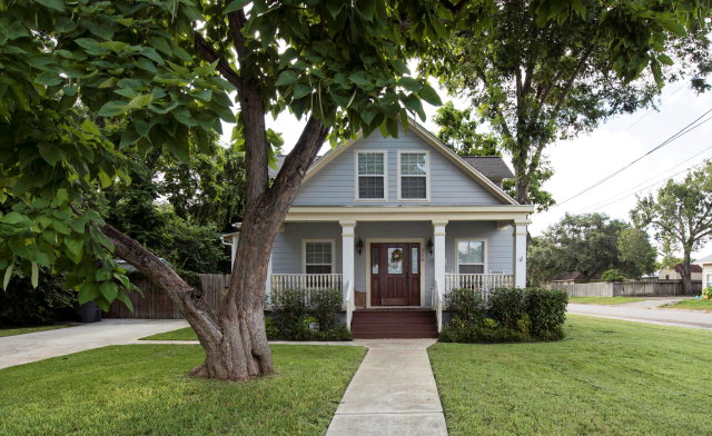 308 Deleon Property Photo 1
