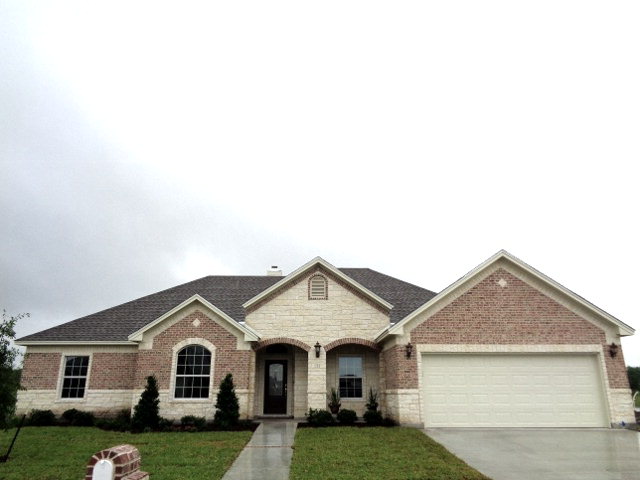 211 Wood Bridge Property Photo 1