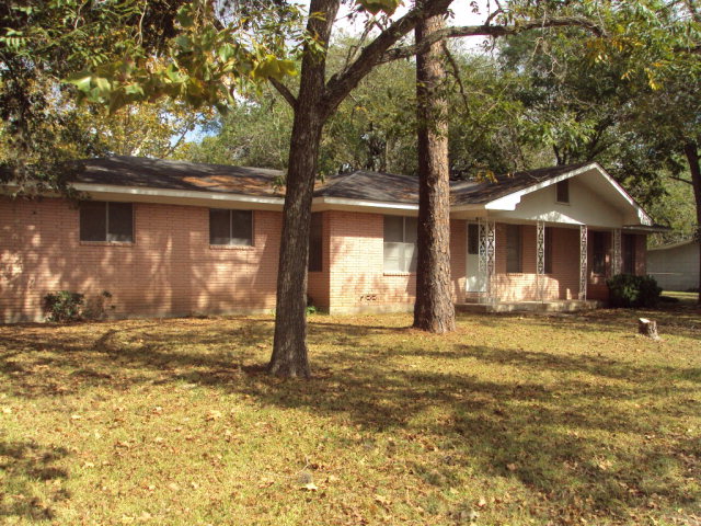 702 Heaton Street Property Photo 1
