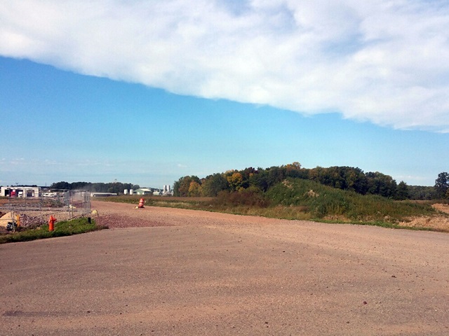 #1 S Draxler Drive Property Photo 4