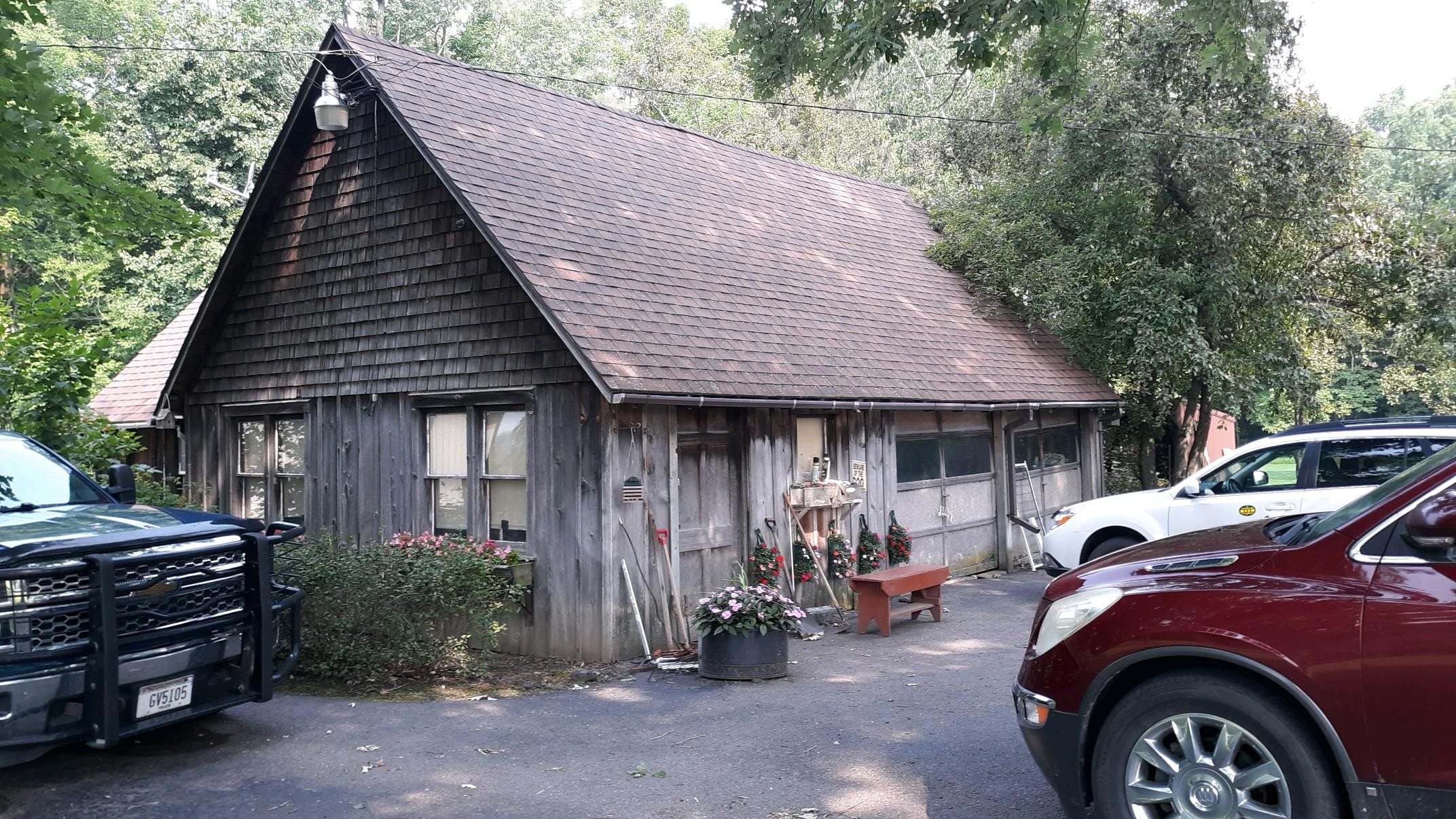 14211 N State Highway 73 Property Photo 3