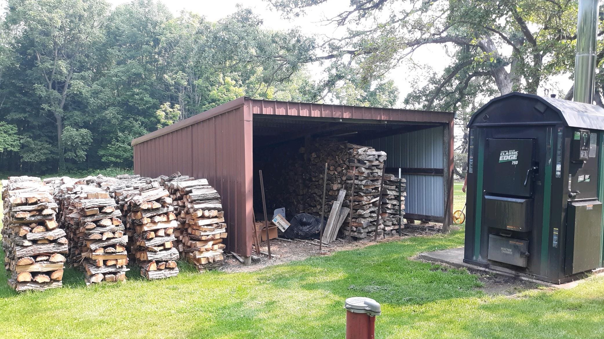 14211 N State Highway 73 Property Photo 9
