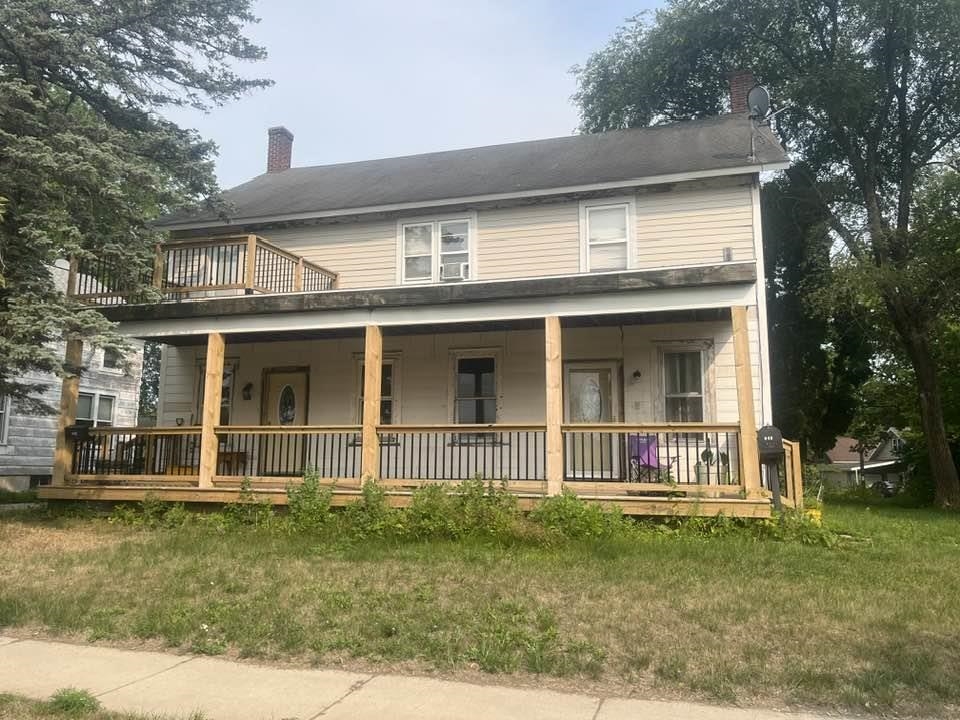 940 1st Street North Property Photo